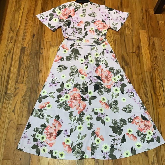 Dress - Picture 4 of 6